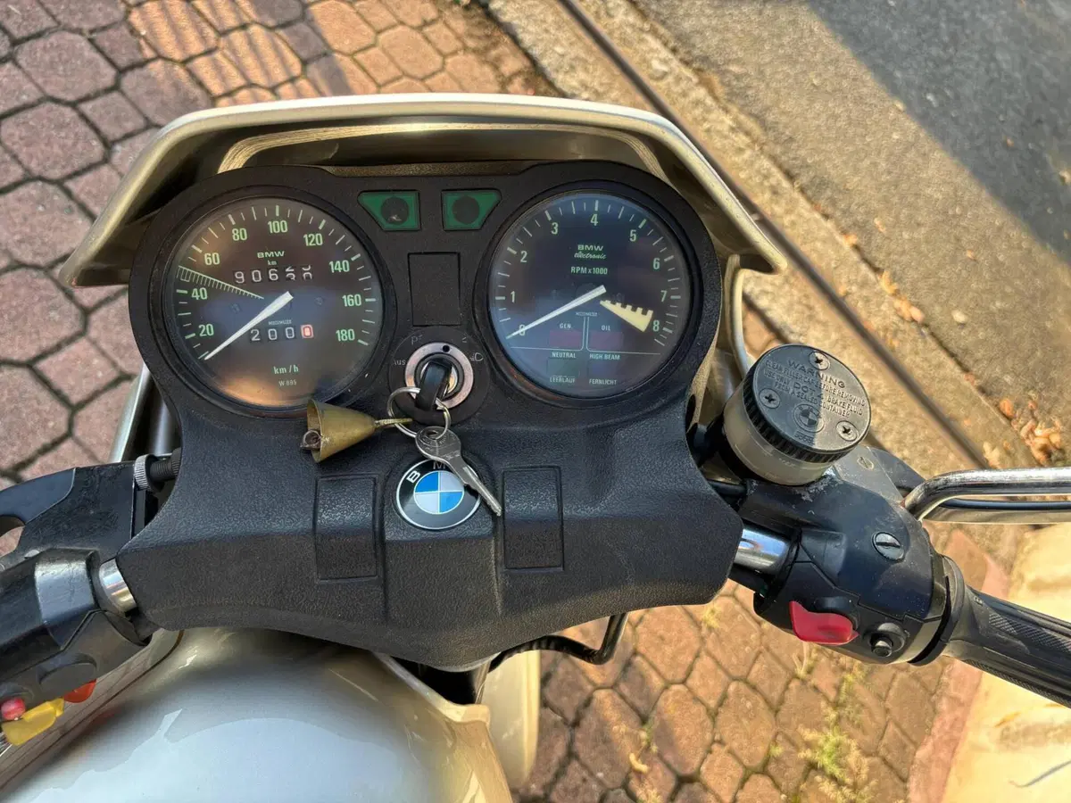 Bmw R45 (7)
