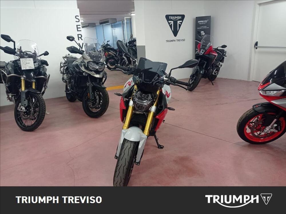 Bmw F 900 R (2021 - 24) (3)