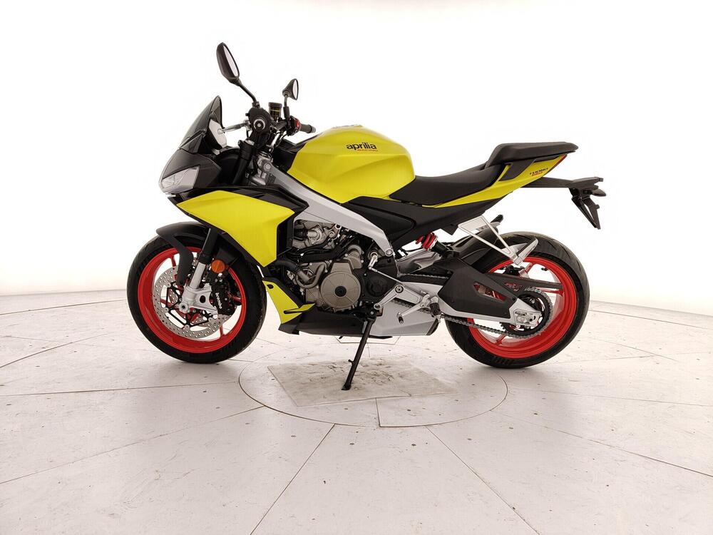 Aprilia Tuono 660 Factory (2025) (2)