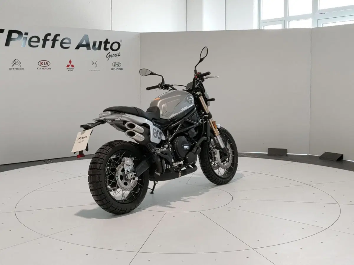 Benelli Leoncino 800 Trail (2022 - 26) (4)