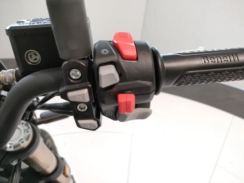 Benelli Leoncino 800 Trail (2022 - 26) (22)