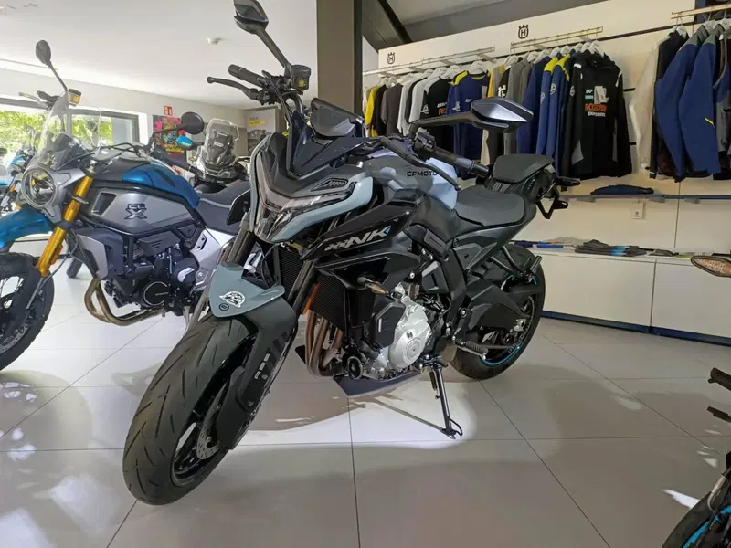 CFMOTO 675NK (2025 - 26)