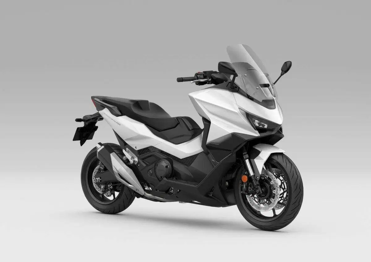 Honda X-ADV e Forza 750 2026: ecco le nuove colorazioni [GALLERY] (3)