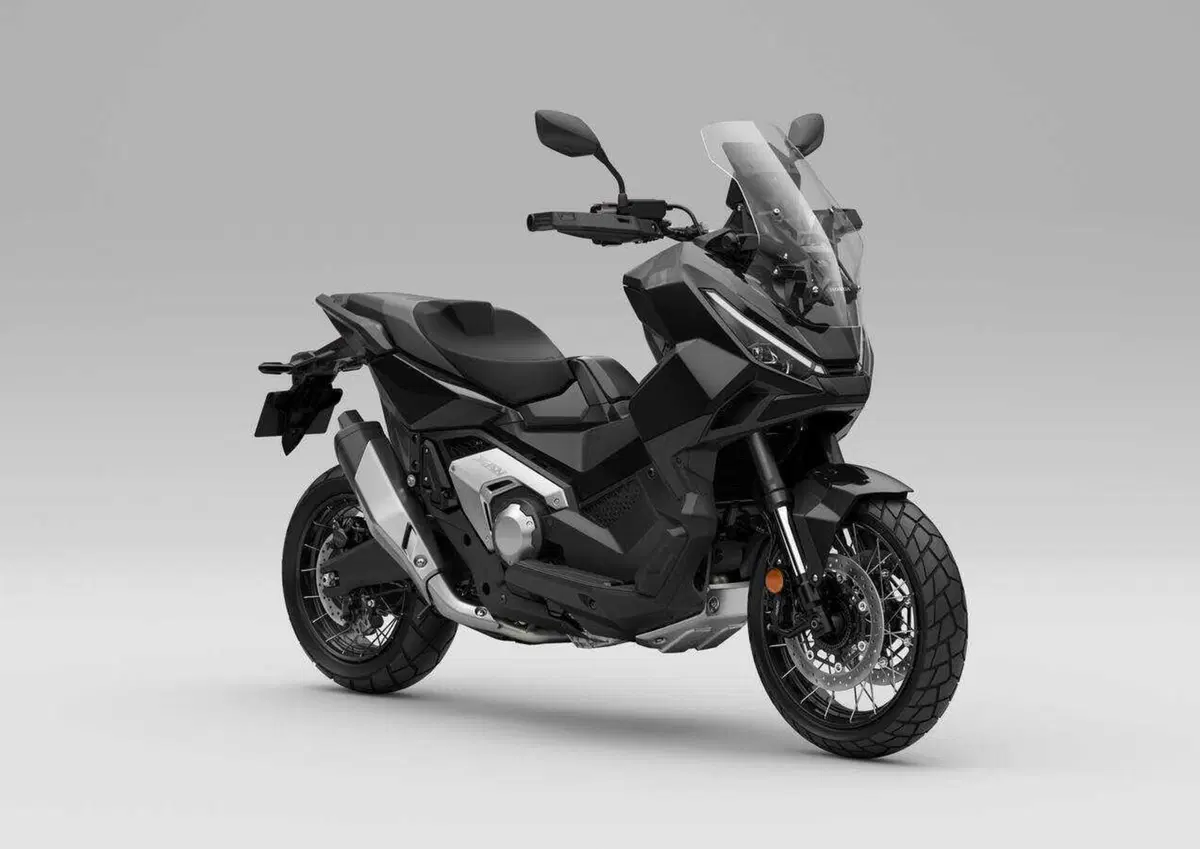 Honda X-ADV e Forza 750 2026: ecco le nuove colorazioni [GALLERY] (4)