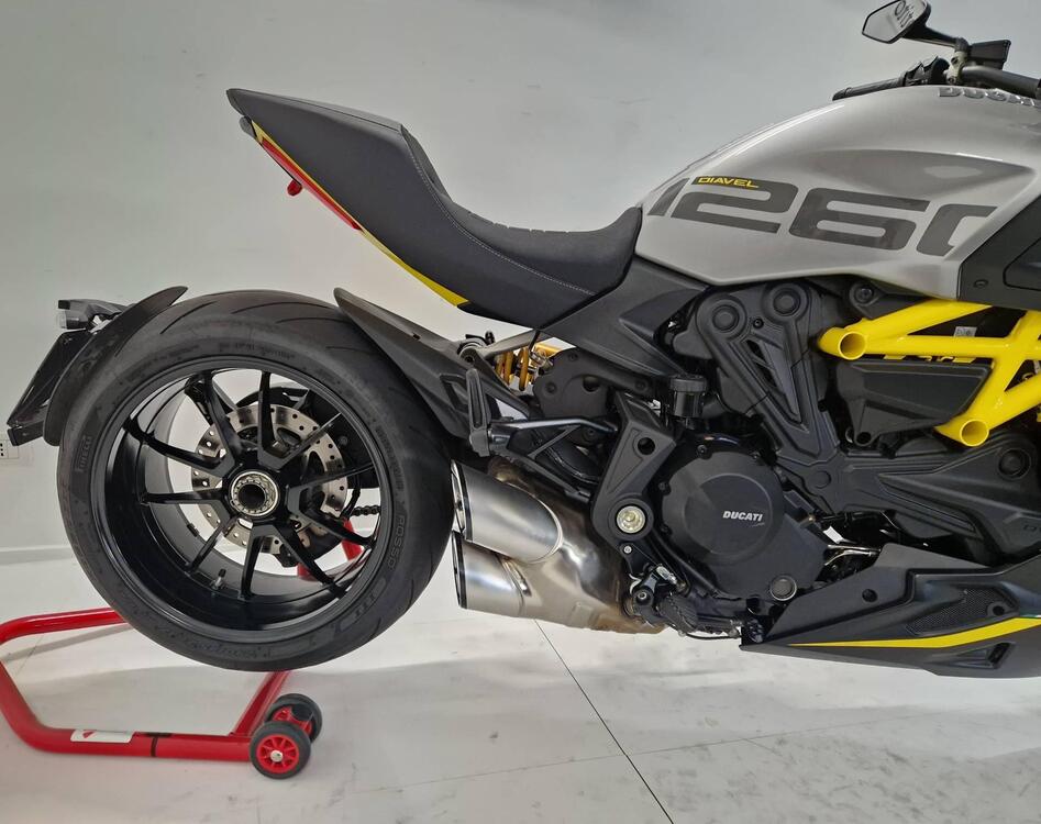 Ducati Diavel 1260 S (2021 - 22) (5)