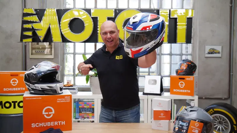Recensito Schuberth S3: il casco Touring Sportivo all&rsquo;avanguardia [VIDEO]