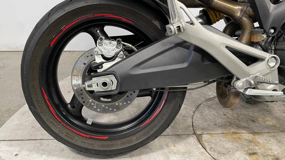 Ducati Monster 696 (2008 - 13) (3)