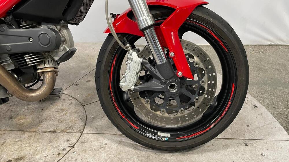 Ducati Monster 696 (2008 - 13) (5)