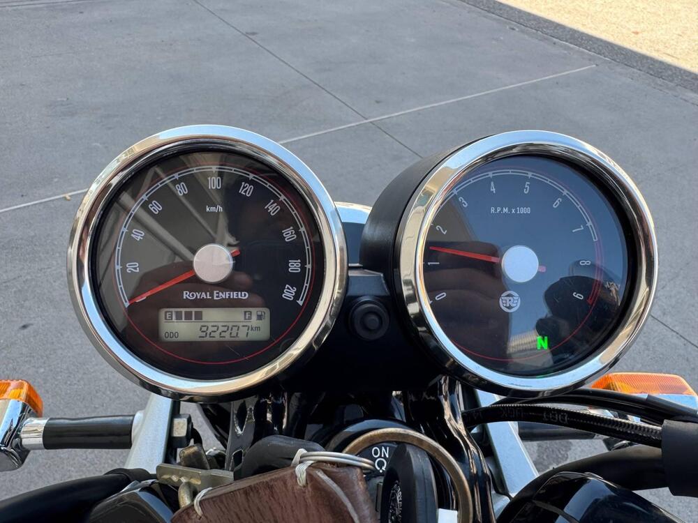 Royal Enfield Interceptor 650 (2021 - 25) (4)