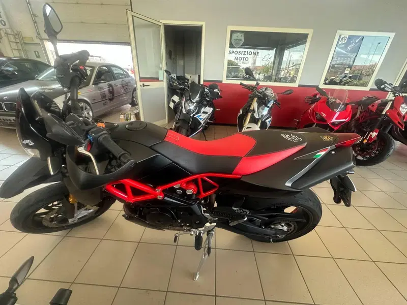 Aprilia Dorsoduro 900 (2017 - 20) (3)