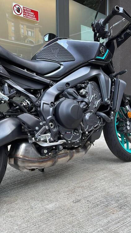 Yamaha MT-09 Y-AMT (2024 - 25) (5)