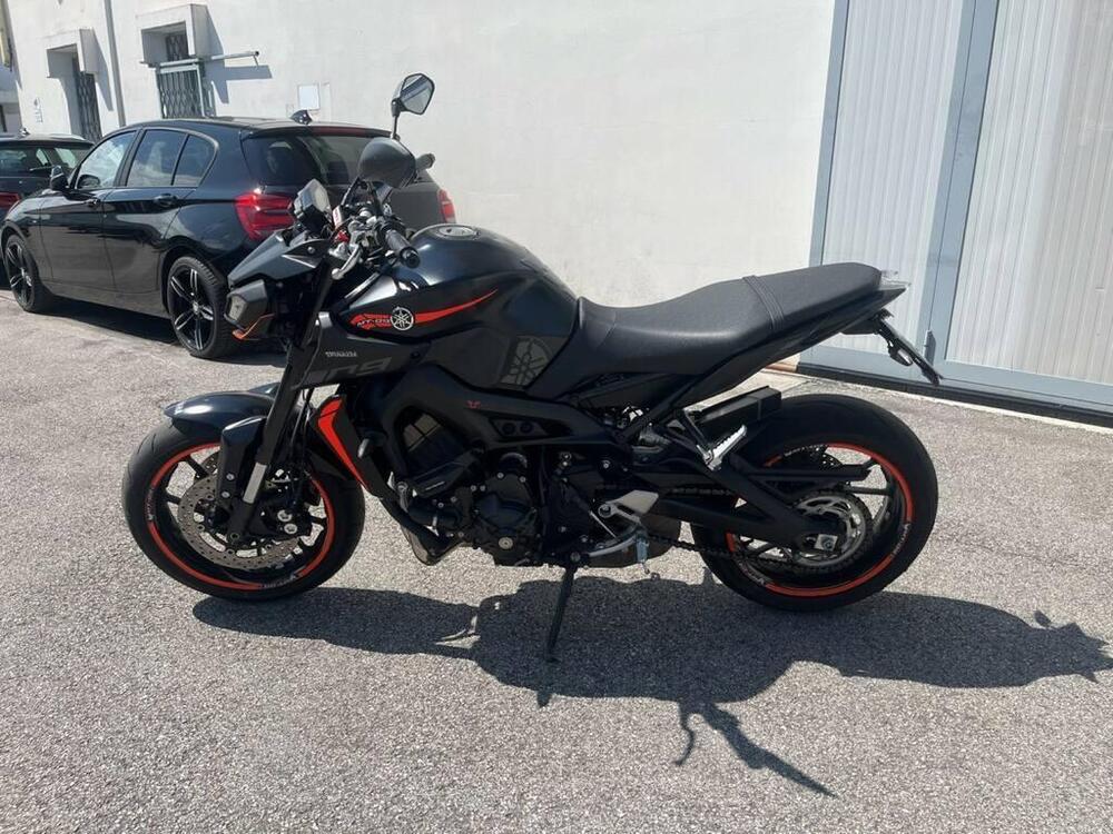 Yamaha MT-09 (2017 - 20) (5)