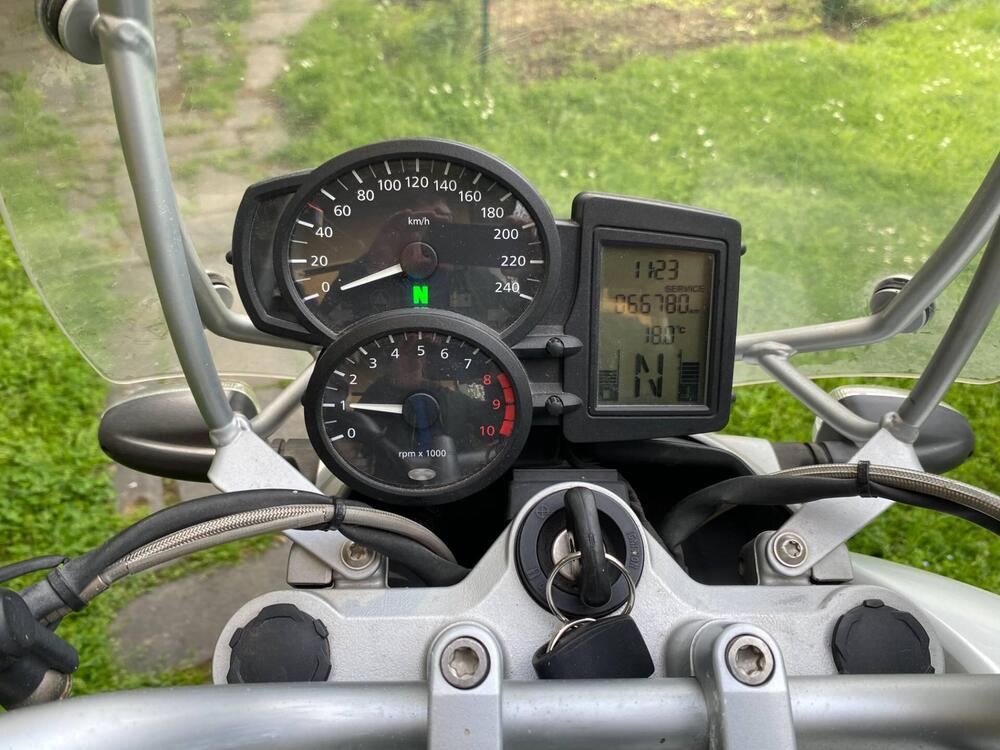 Bmw R 1200 R (2006 - 11) (4)