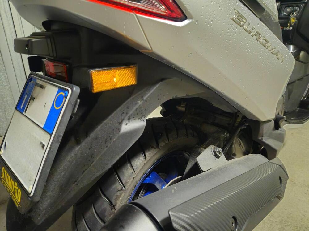 Suzuki Burgman 400 (2022 - 24) (4)