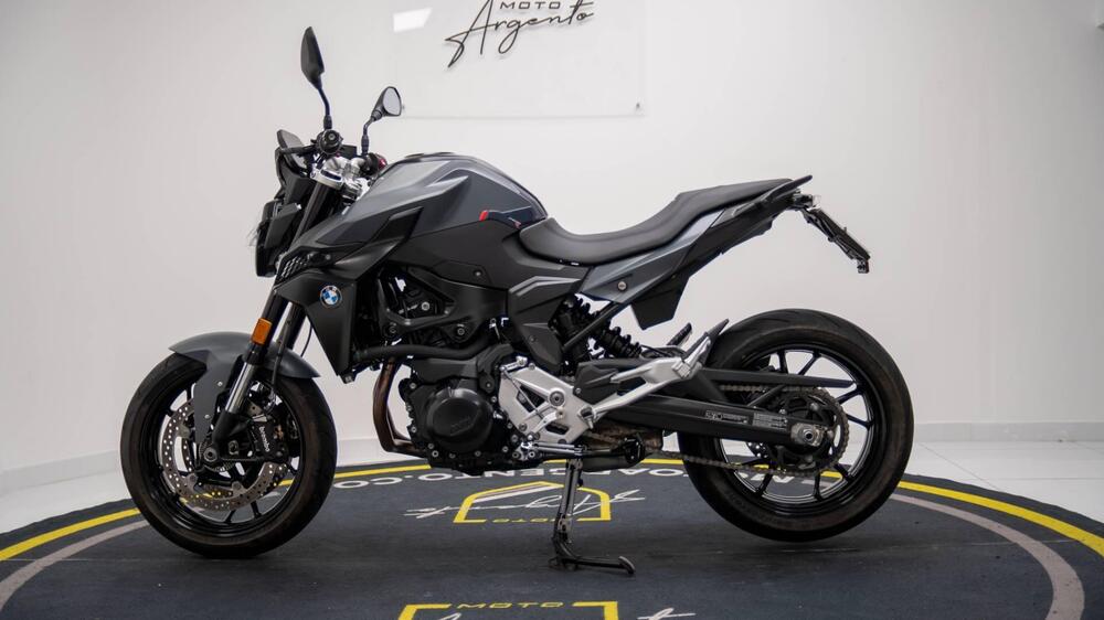 Bmw F 900 R (2021 - 24) (3)