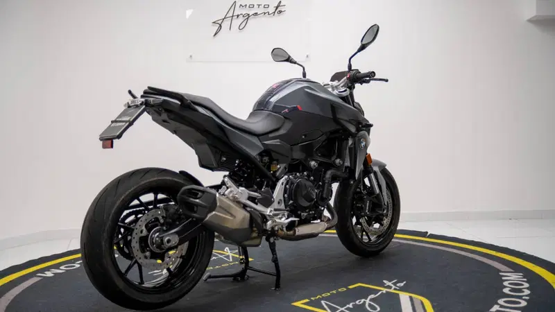 Bmw F 900 R (2021 - 24) (8)