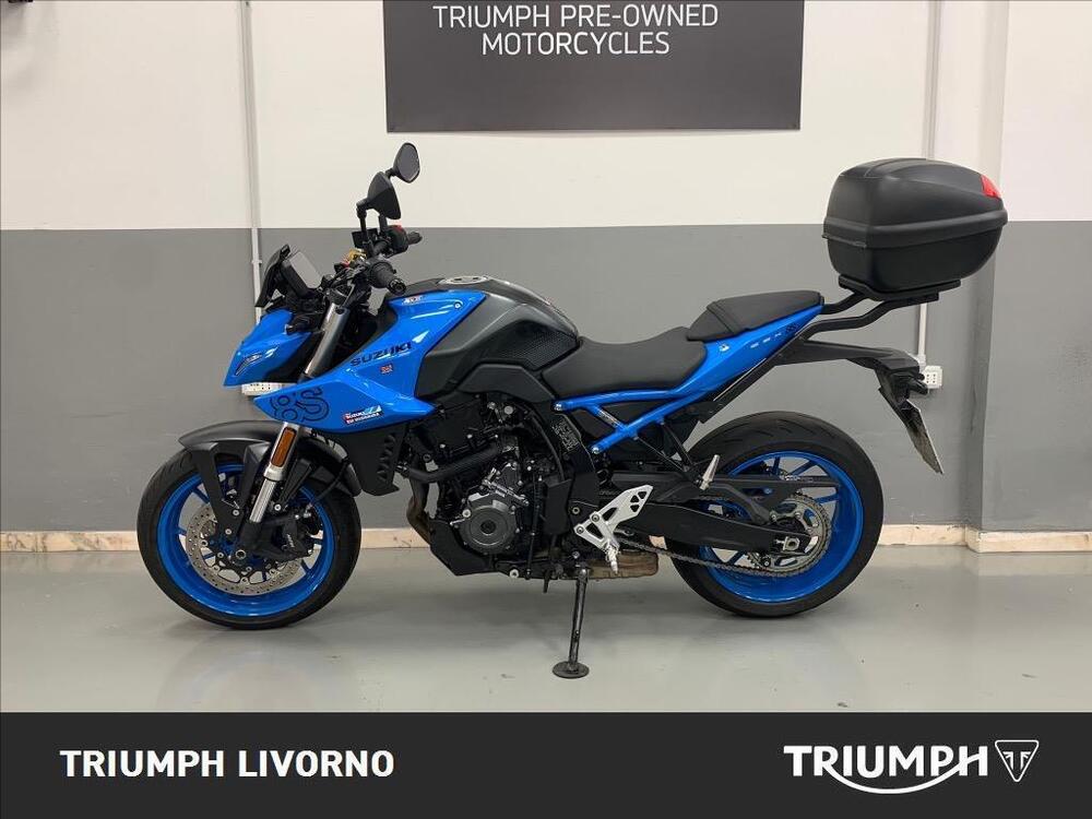 Suzuki GSX-8S (2023 - 24) (3)