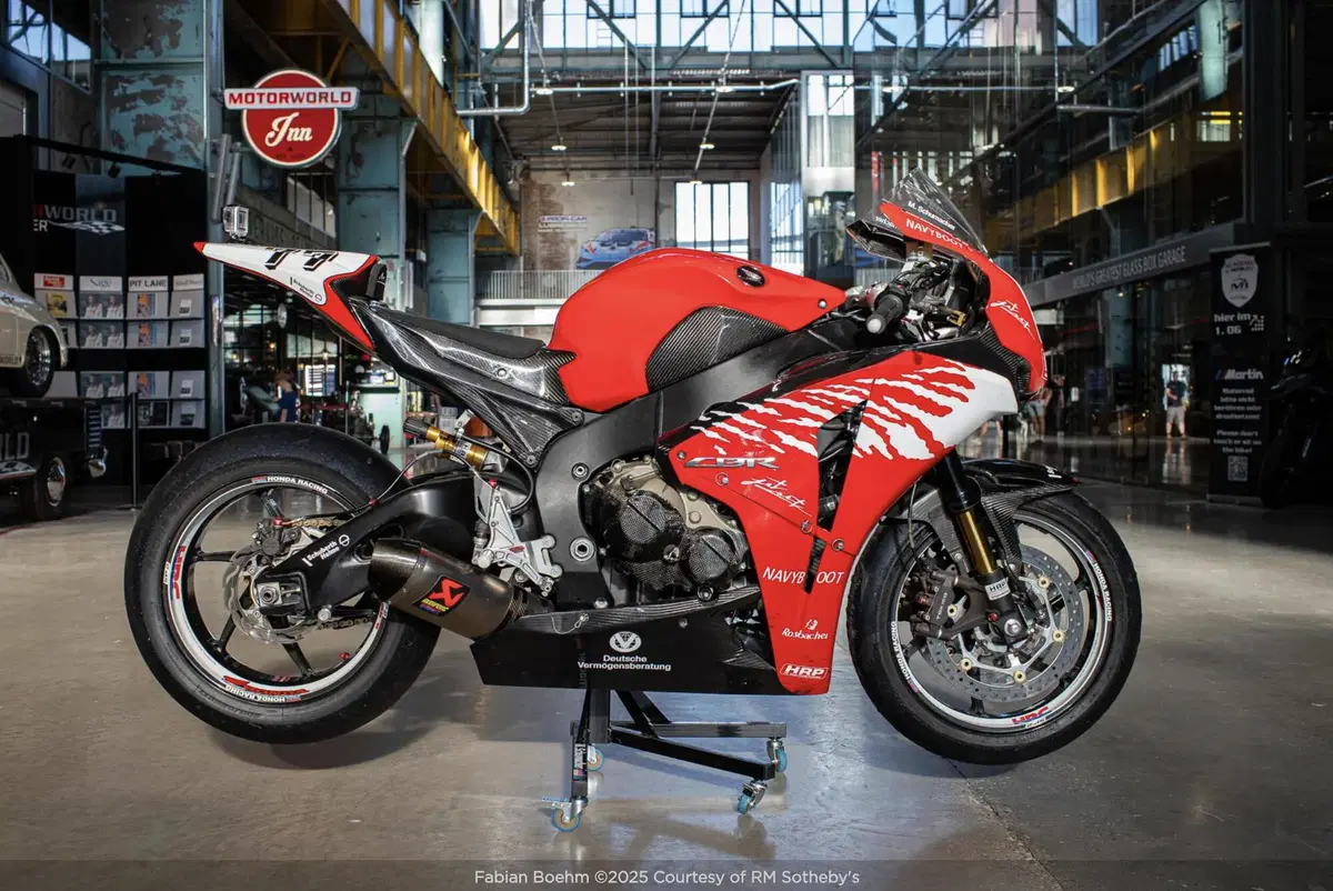 Michael Schumacher: la sua Honda CBR 1000 RR vale oro. Ecco a quanto &egrave; stata venduta [GALLERY]