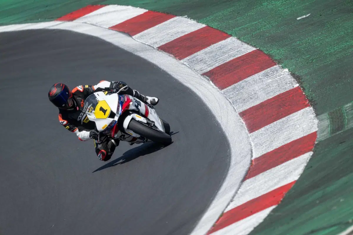 Honda CBR600 RR - 1000RR -HIRP (2)