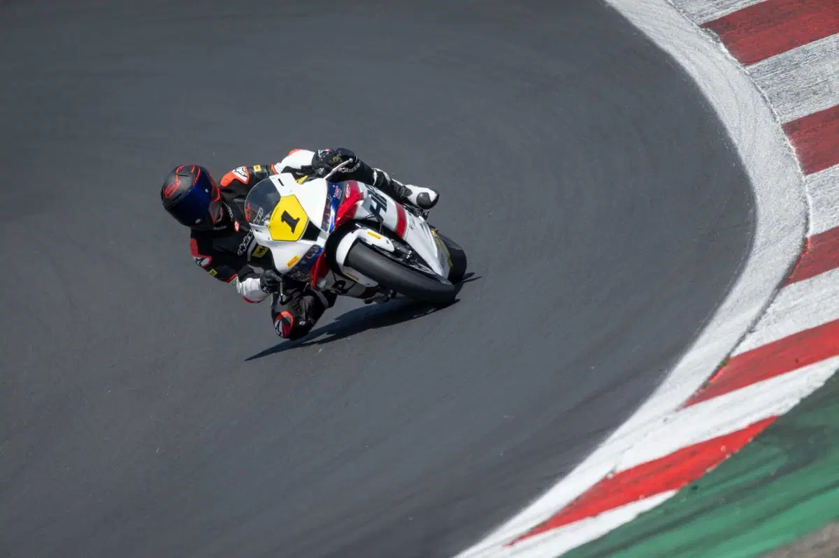 Honda CBR600 RR - 1000RR -HIRP (3)