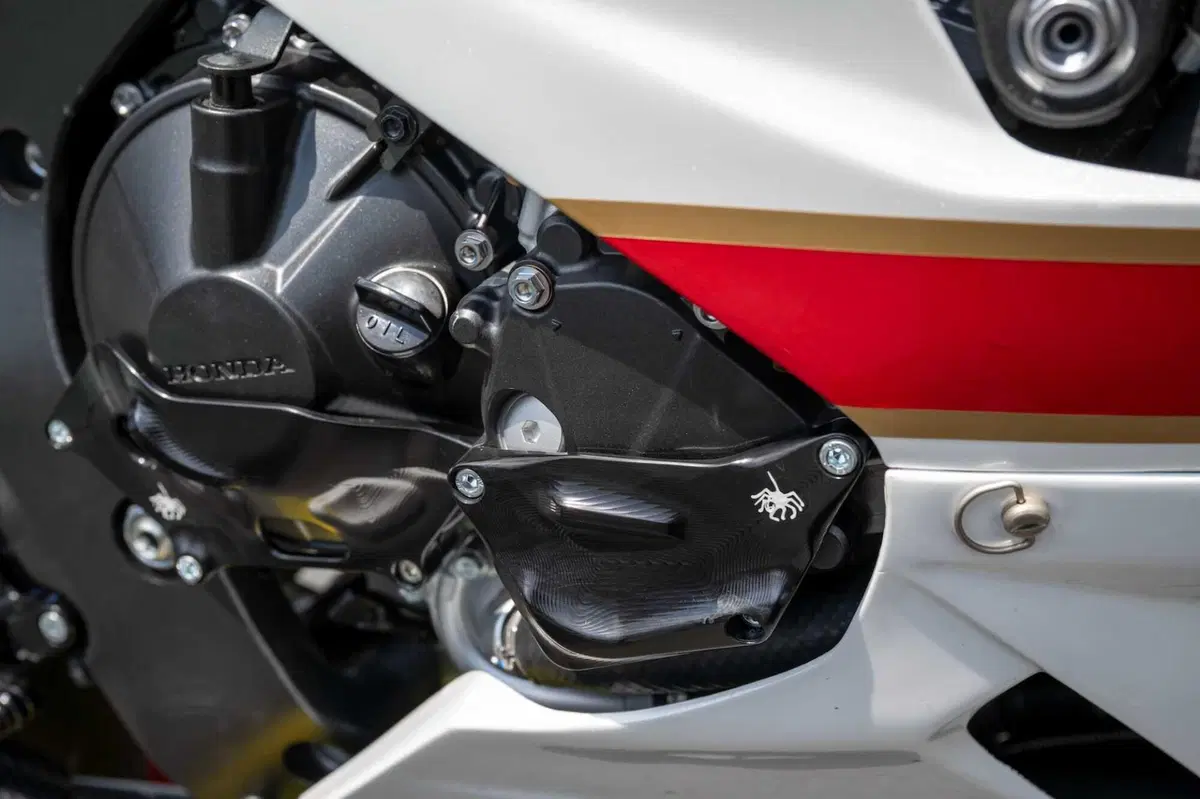 Honda CBR600 RR - 1000RR -HIRP (11)