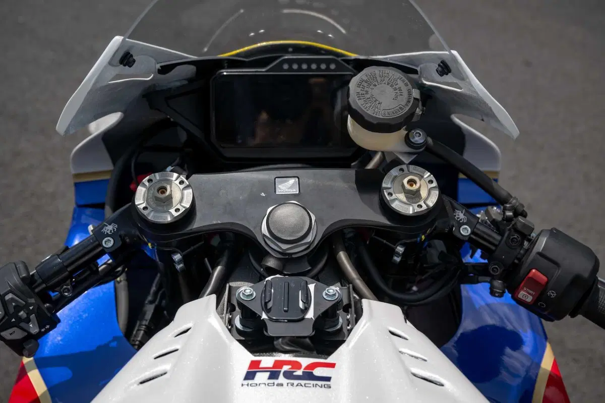 Honda CBR600 RR - 1000RR -HIRP (19)