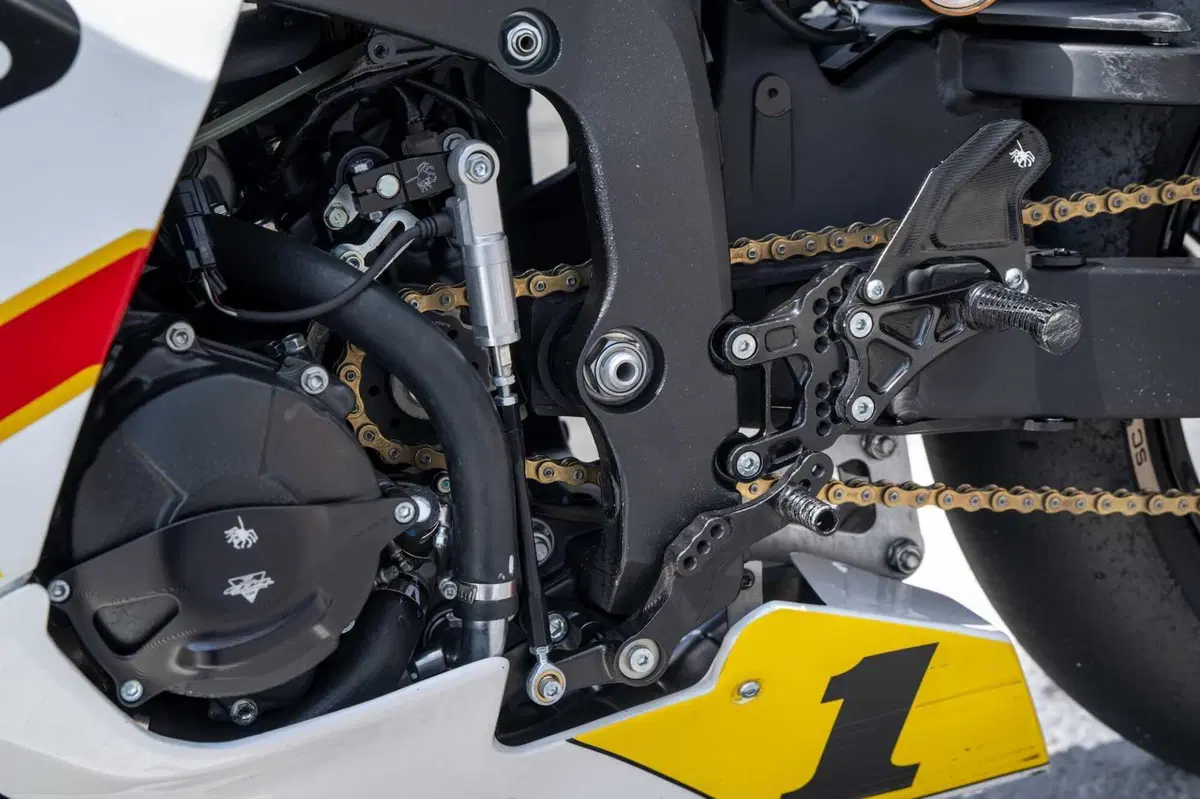 Honda CBR600 RR - 1000RR -HIRP (24)