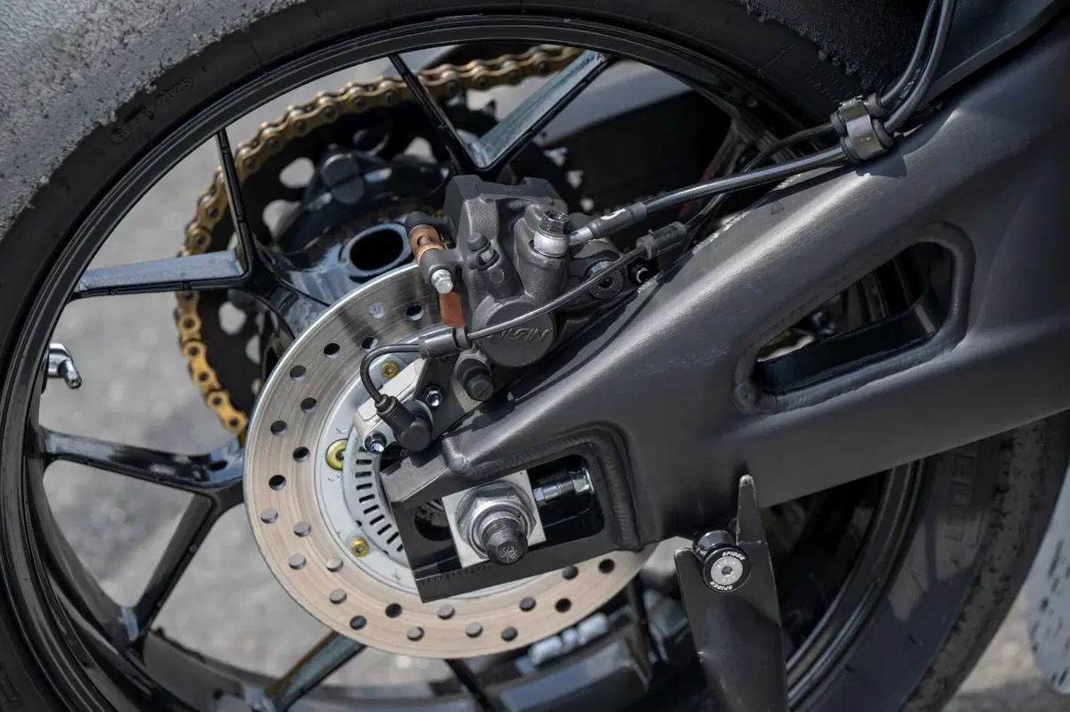 Honda CBR600 RR - 1000RR -HIRP (27)