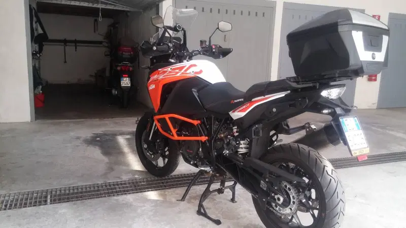 KTM 1290 Super Adventure S (2017 - 20) (2)