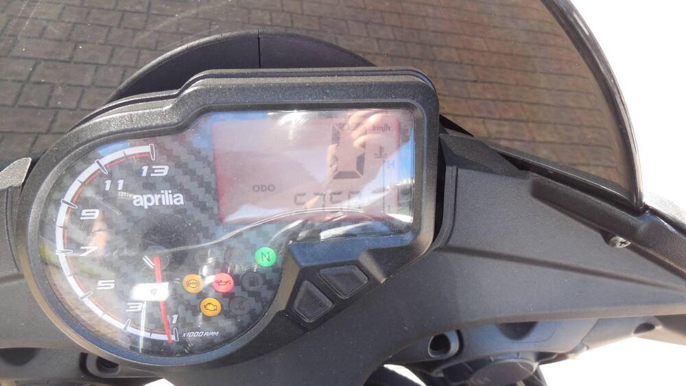 Aprilia Tuono 125 (2021 - 24) (4)