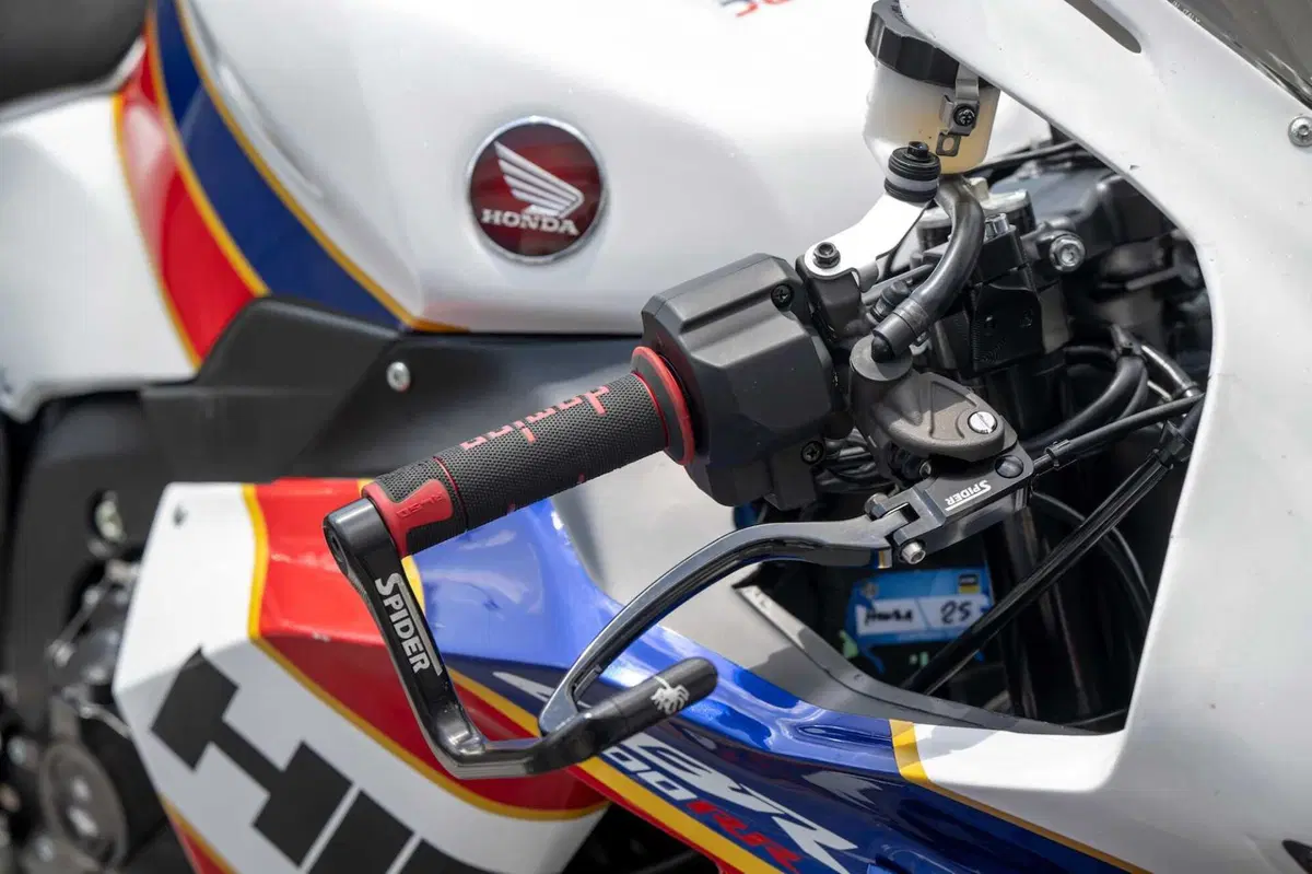 Honda CBR600 RR - 1000RR -HIRP (3)