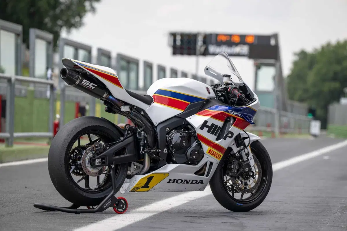 Honda CBR600 RR - 1000RR -HIRP (4)