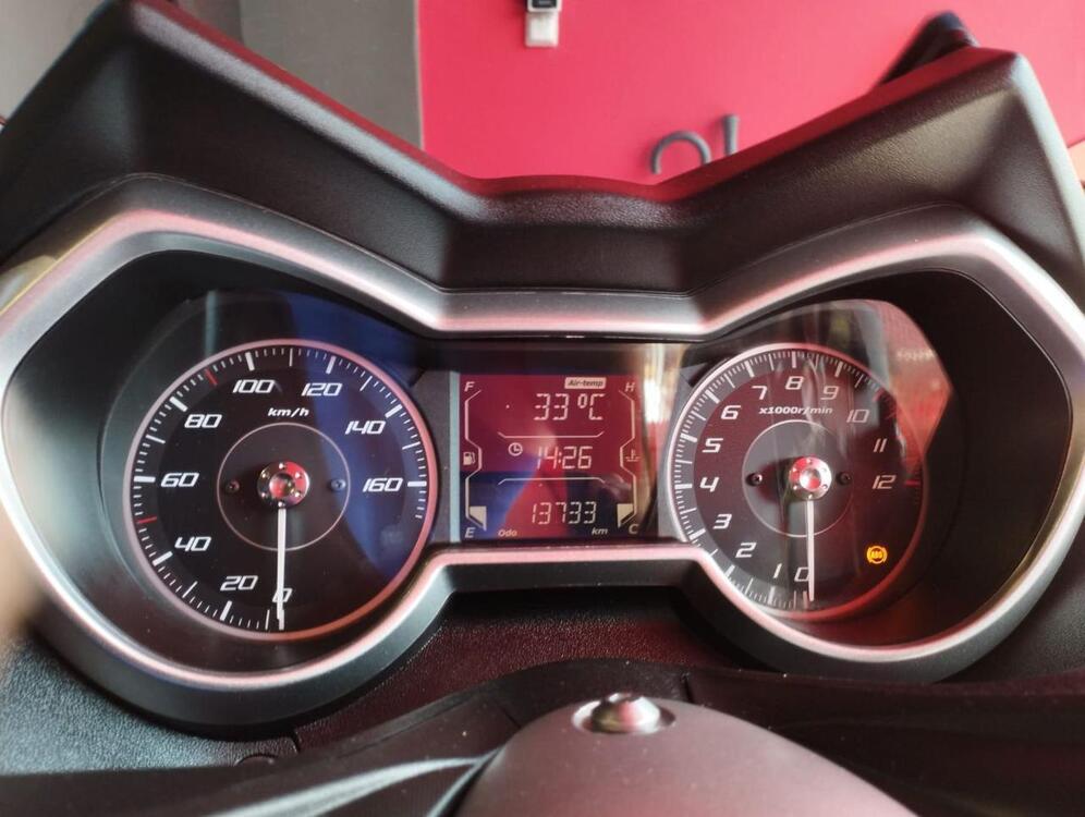 Yamaha X-Max 125 (2021 - 24) (5)