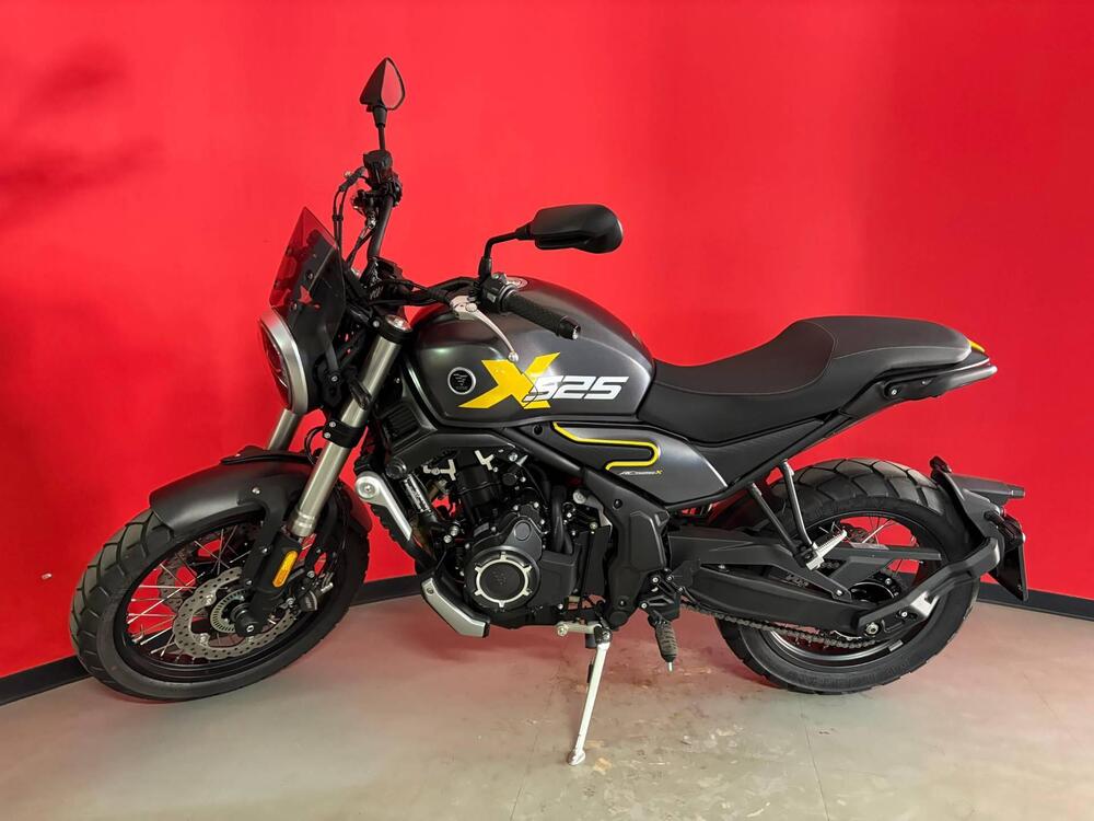 Voge Trofeo 525ACX Scrambler (2023 - 25) (3)