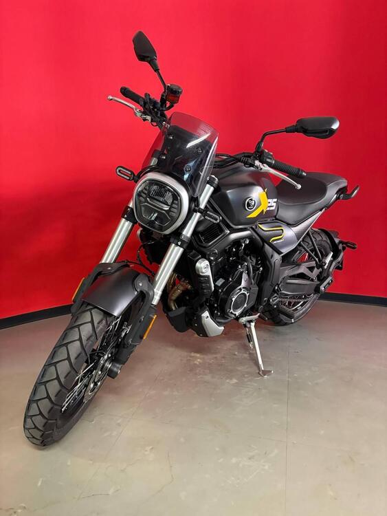 Voge Trofeo 525ACX Scrambler (2023 - 25) (4)