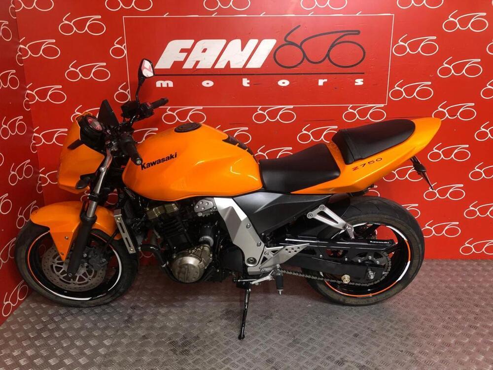 Kawasaki Z 750 (2007 - 14) (3)