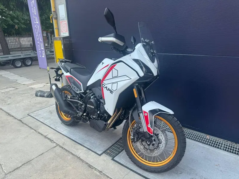 Moto Morini X-Cape 700 Gold Edition (2025 - 26) (2)