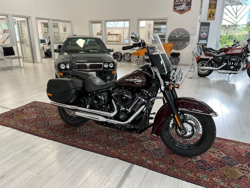 Harley-Davidson 107 Heritage Classic (2018 - 19) - FLHC
