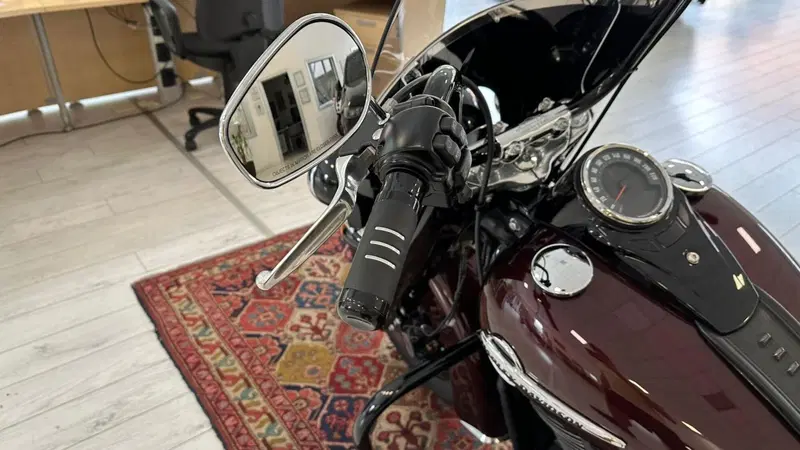 Harley-Davidson 107 Heritage Classic (2018 - 19) - FLHC (10)