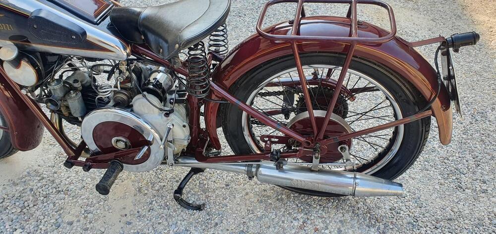 Moto Guzzi sport 15 (5)