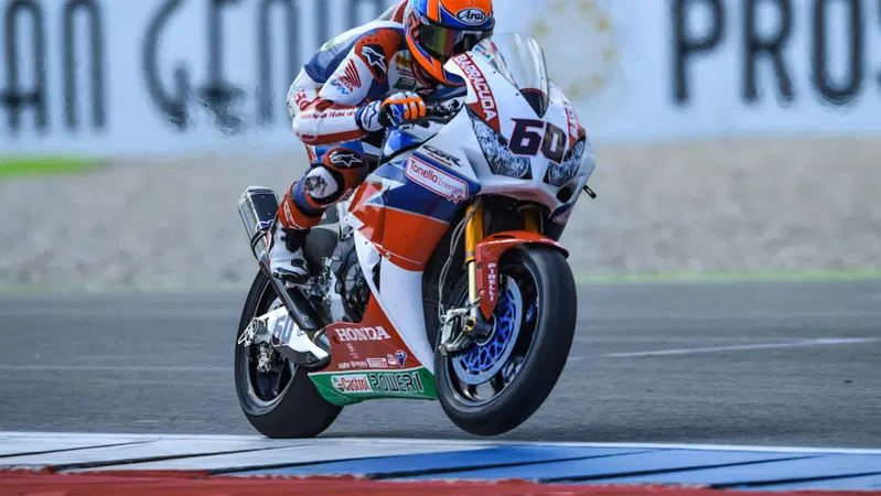 SBK 2016: Van der Mark in Yamaha e Melandri sempre pi&ugrave; vicino a Ducati