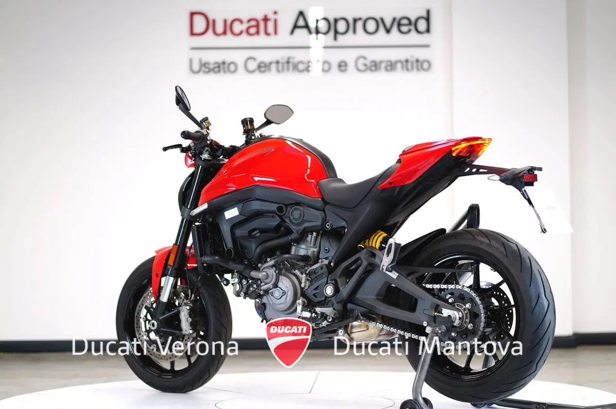 Ducati Monster 937 + (2021 - 25) (10)
