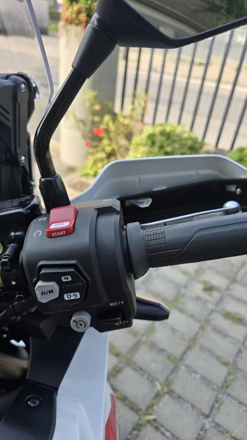 Honda Africa Twin CRF 1100L Adventure Sports DCT (2024 - 26) (12)