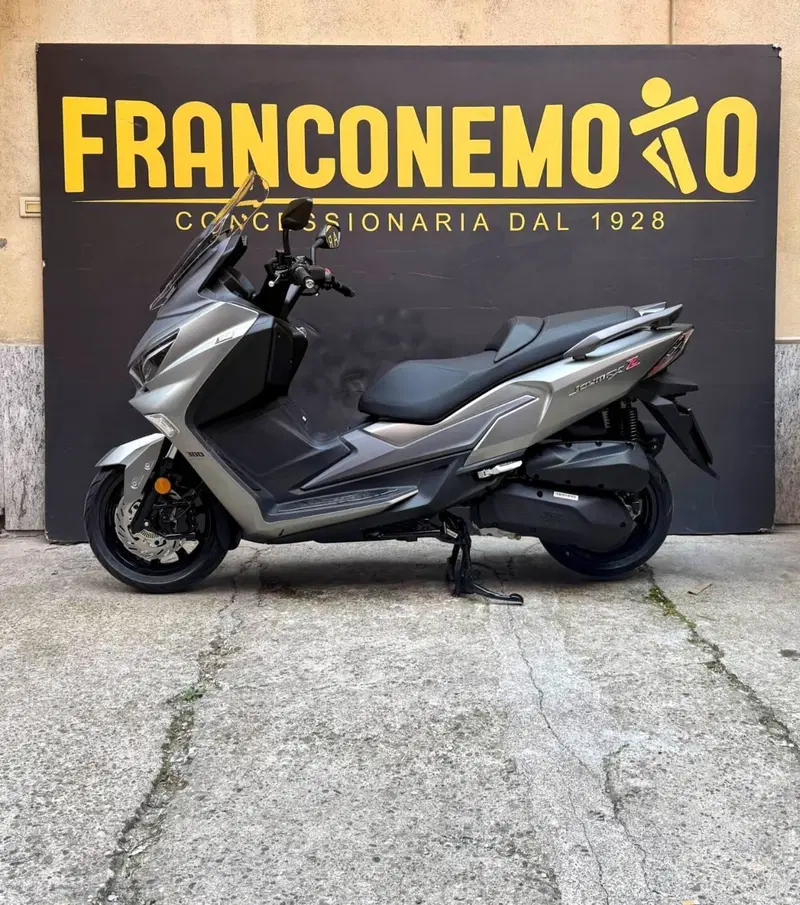 Sym Joymax 300 Z (2025 - 26) (2)