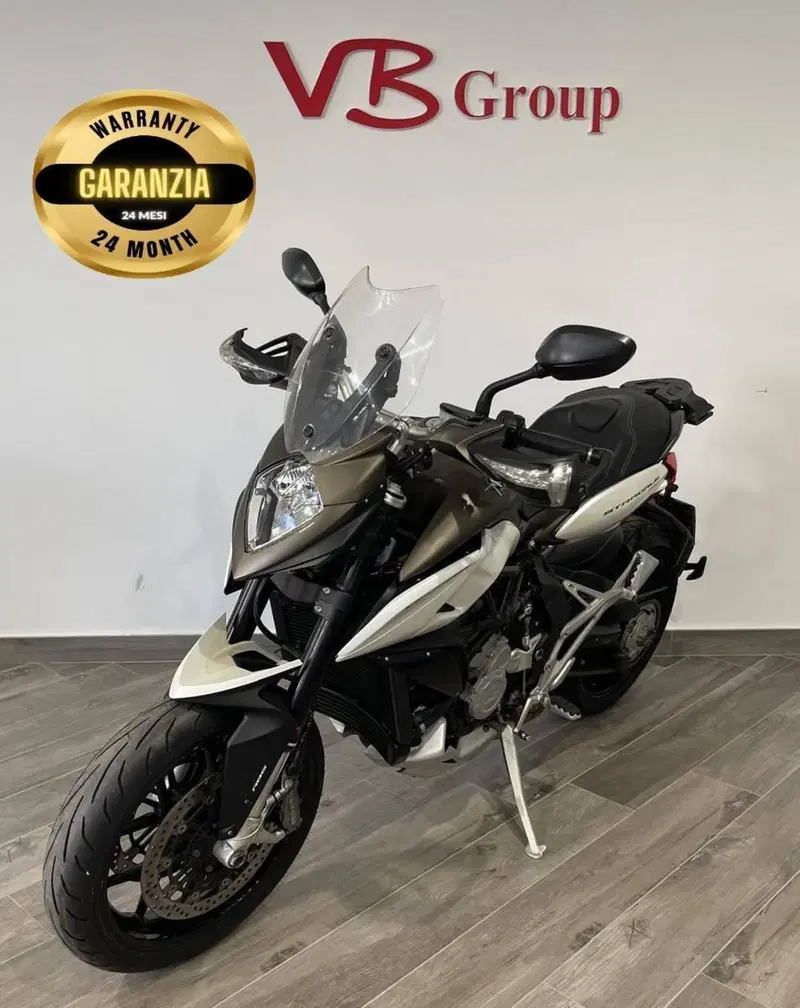 MV Agusta Stradale 800 EAS ABS (2015 - 17) (9)