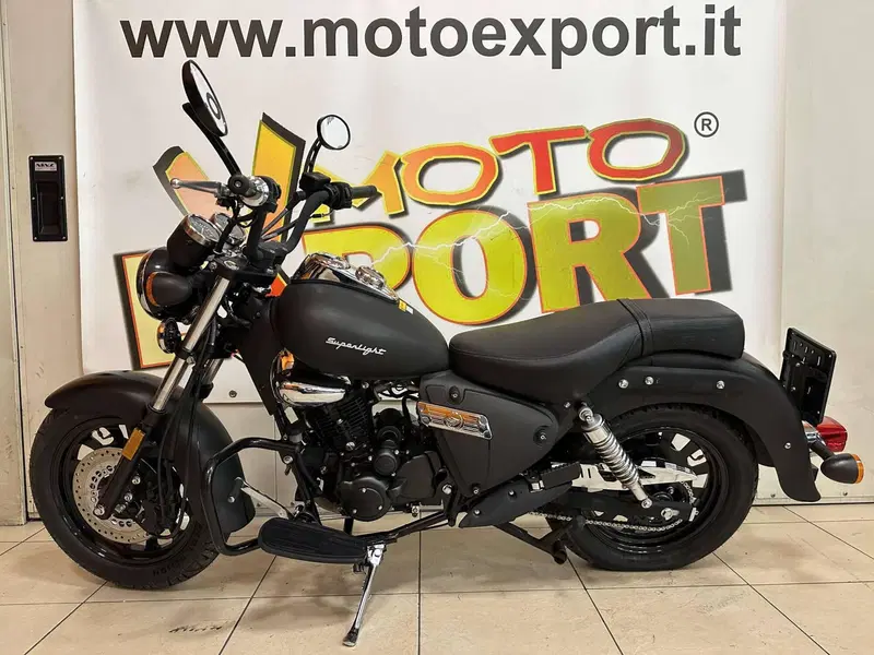 Keeway Motor Superlight 125 (2021 - 26) (3)