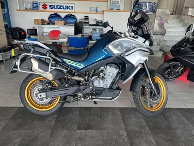 CFMOTO 800MT Touring (2022 - 26) usata