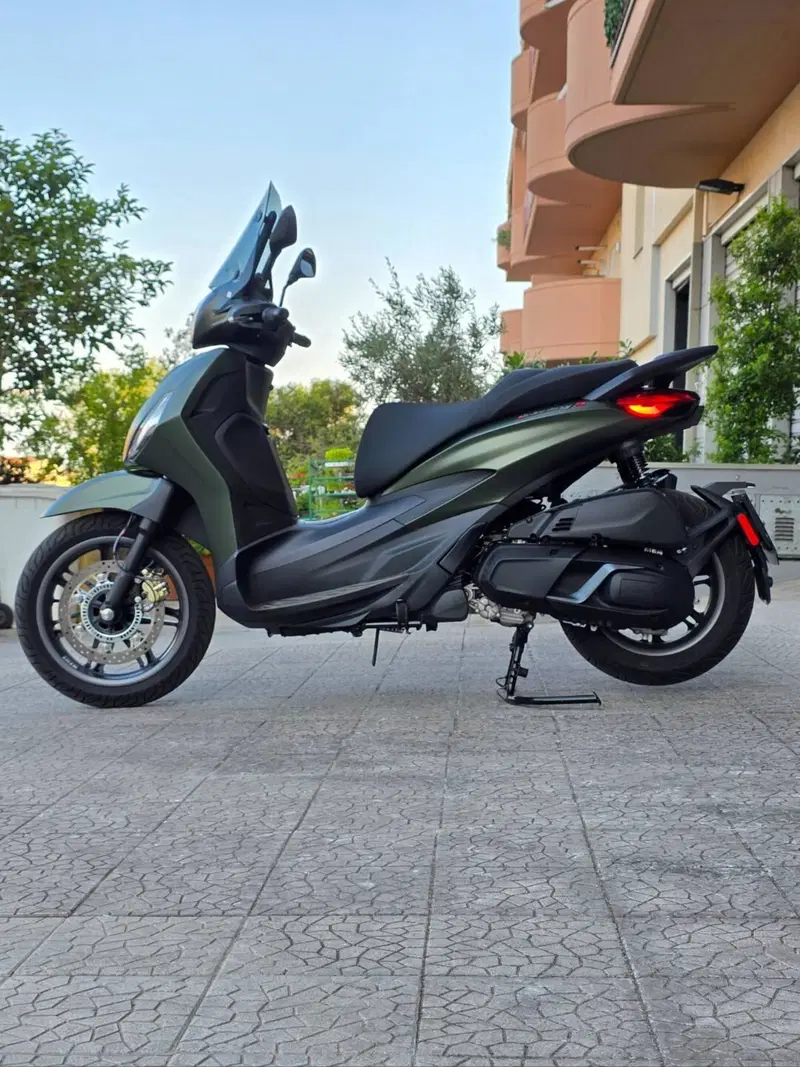 Piaggio Beverly 400 S ABS-ASR (2021 - 24) (3)