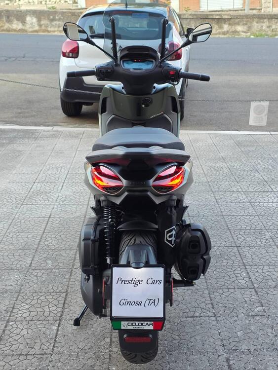 Piaggio Beverly 400 S ABS-ASR (2021 - 24) (4)