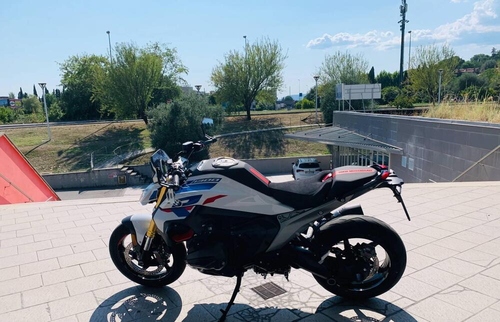 Bmw R 1300 R (2026) (3)